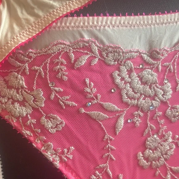 Victoria secret Pink Floral Embroidered Bra and Garter Brief Set - Picture 9 of 11